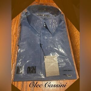 Oleg Cassini Men's Blue dress Shirt